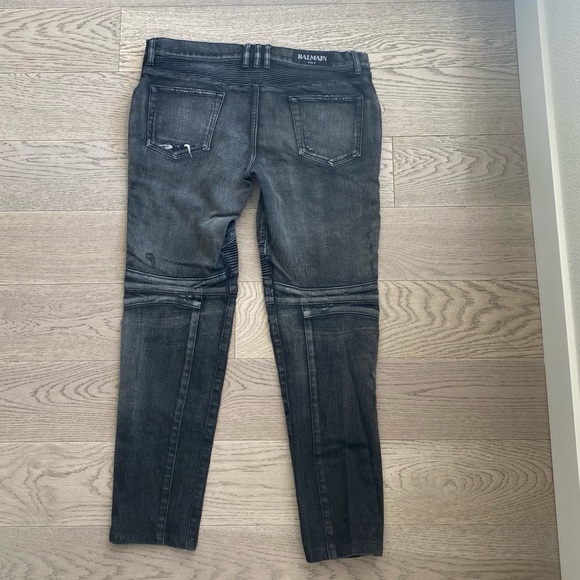 Authentic Balmain Distressed Jeans - Picture 2 of 7